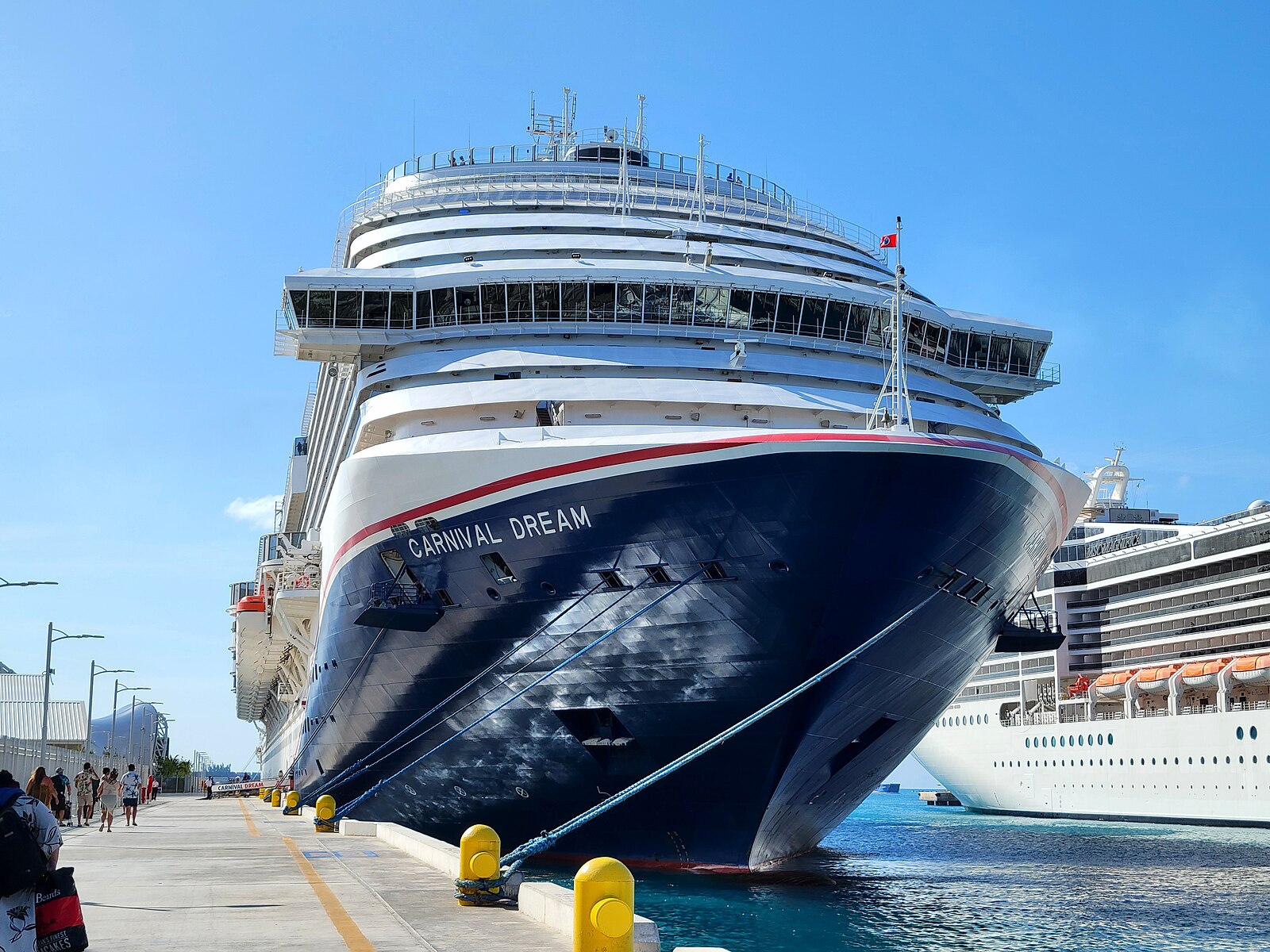 What Happens If a Cruise Leaves You Behind? The Bill, the Rules and the $996 Nobody Mentions