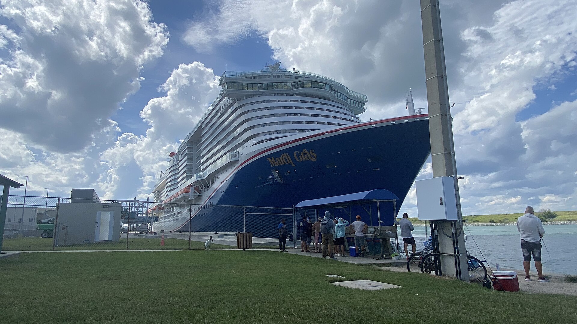 Carnival’s Drink Package Price Will Depend on Your Cruise From December 1. Do the Math Before October 30