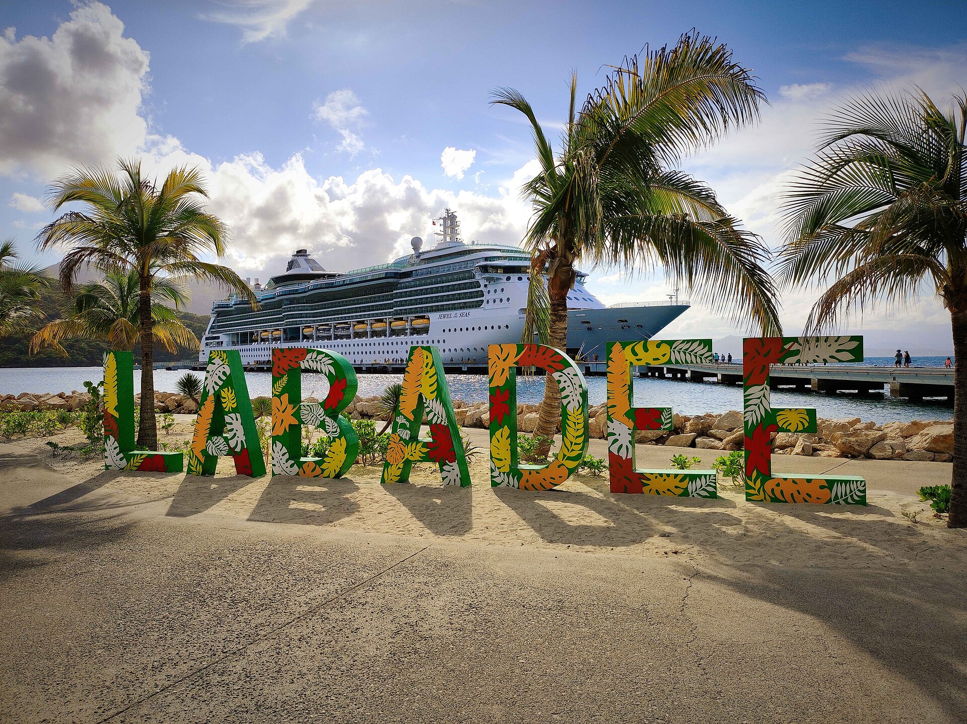 6 Must-Know Cruise Hacks
