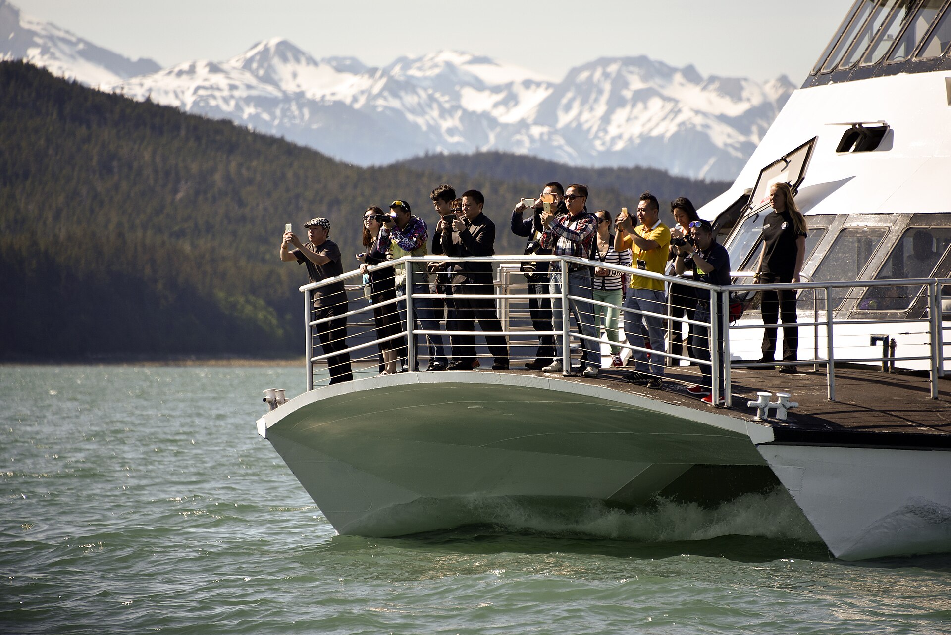 Should You Book Excursions Through the Cruise Line? What the Fine Print Promises